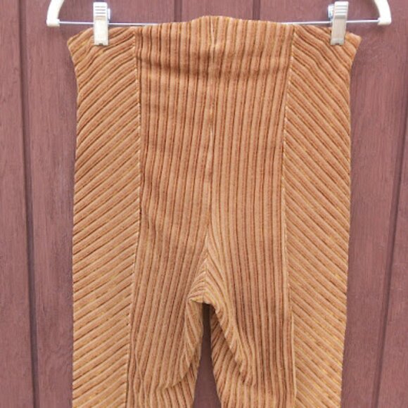 FREE PEOPLE | Gold Ribbed Velvet Slim Fit Pull-On Flare Pants 70s Festival M - Picture 7 of 14